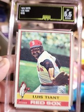 1976 Topps Luis Tiant #130