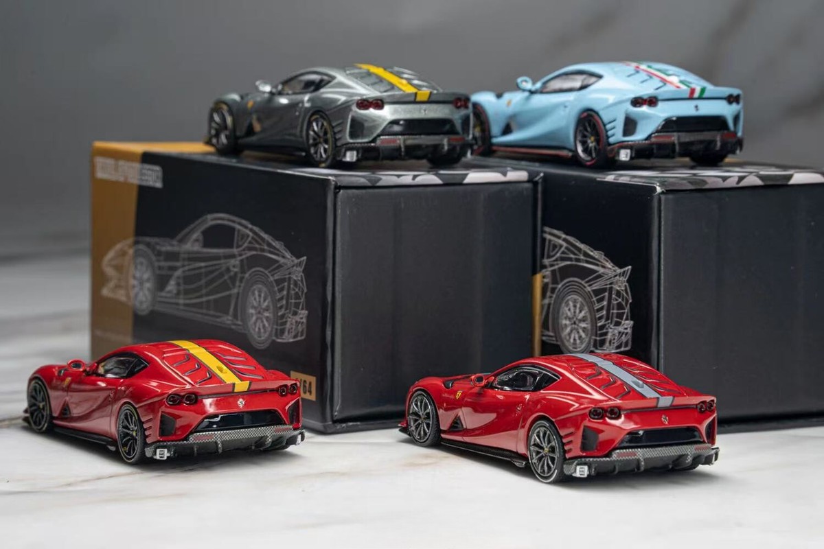 TOC1：64Ferrari Alloy Boutique Car Model Ferrari 812