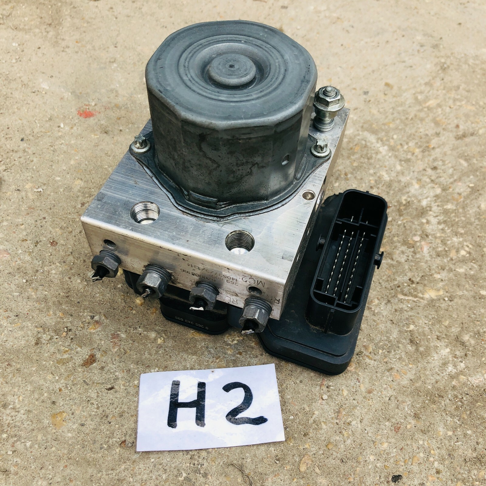 2014 - 2017 Maserati Ghibli ABS Anti Lock Brake Pump OEM 670008166
