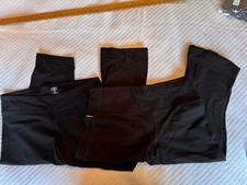 2 Pair Black Athletic Works Stetch Capri Exercise Pants Size M 8-10