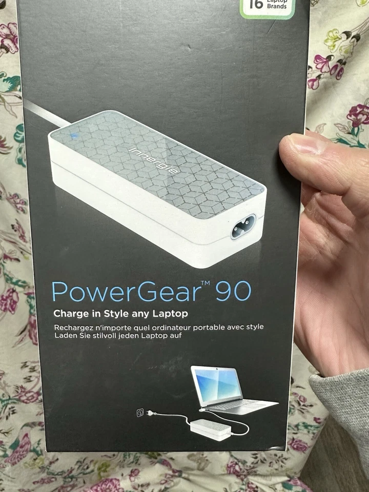 Innergie PowerGear 90 Universal Laptop Adapter with 9 Laptop tips - GREY - Image 2 of 4