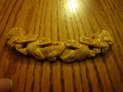 Chinese Gift Hand Carved Crocodile Croc Alligator Design Art Object Amulet