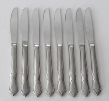 Wm Rogers Mfg Co. ROYAL SPLENDOR Stainless 8 DINNER KNIVES Flatware IS
