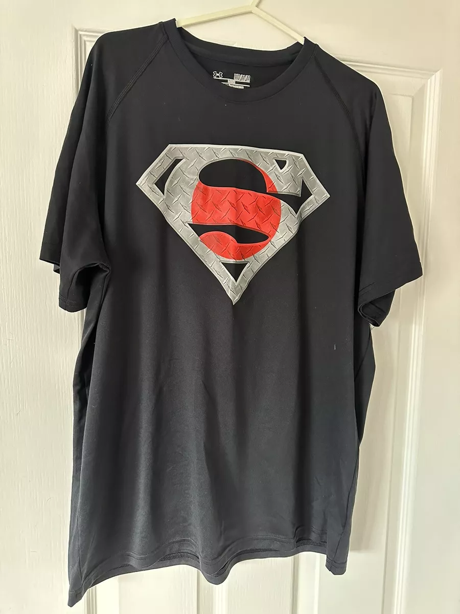 Under Armour Superman Japan Loose Shirt Men s Size Medium M Heatgear DC