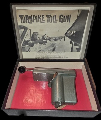 Vintage rare  Lyman Turnpike Toll Gun for your 60s car a must-have have