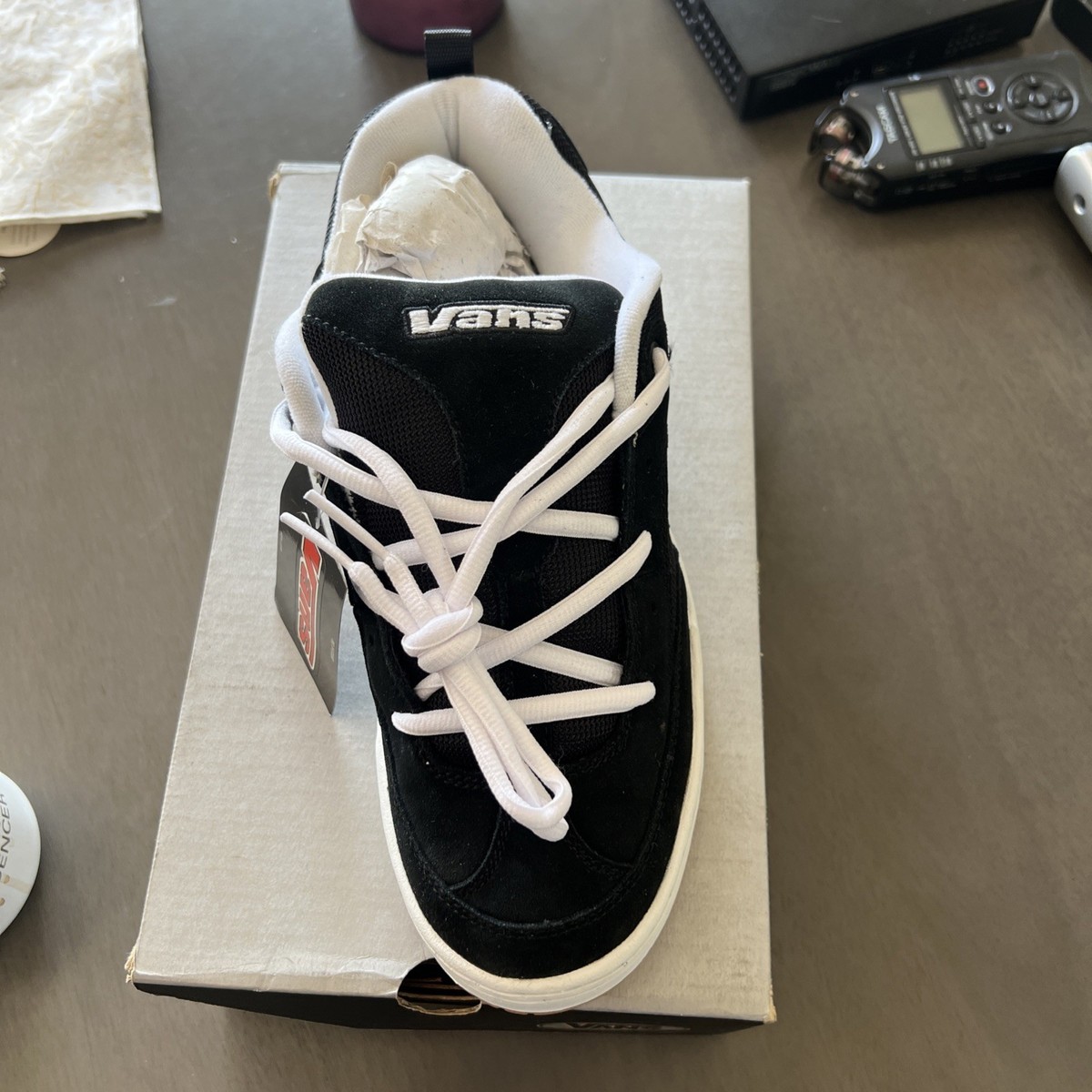 Vintage 1997 Vans Graph Black Sz 11 Low Skateboarding Shoes Headstock  Prelims