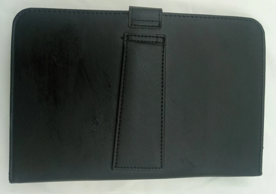 Proscan PLT9774G 9" Android Tablet with Keyboard Case Bundle – 8GB Storage - Image 2 of 4