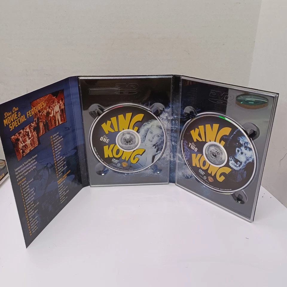 King Kong 2 DVD Disc Collectors Edition Tin Box Set Classic Movie with Extras - Image 3 of 4