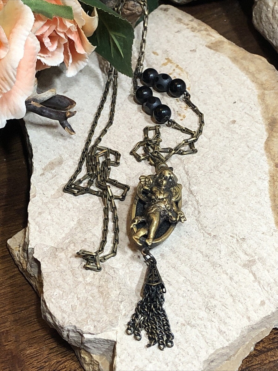 21. Vintage Brass Tone Avocado Chain Link Glass Black Onyx ANGEL
