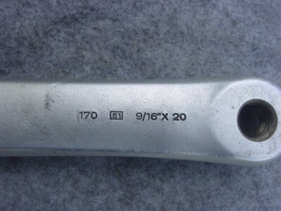 Campagnolo クランク Chorus 170mm 52 39 Campagnolo Chorus Crankset 170mm 39-52 Very Good Condition