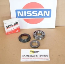 2003-2015 Nissan Titan Rear Dana 44 Wheel Bearing Seal And Retainer Kit OEM