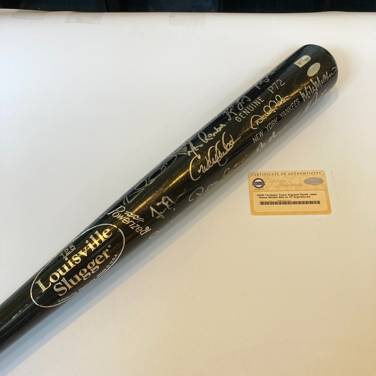 2008 New York Yankees Team Signed Baseball Bat Derek Jeter Steiner & MLB Holo 