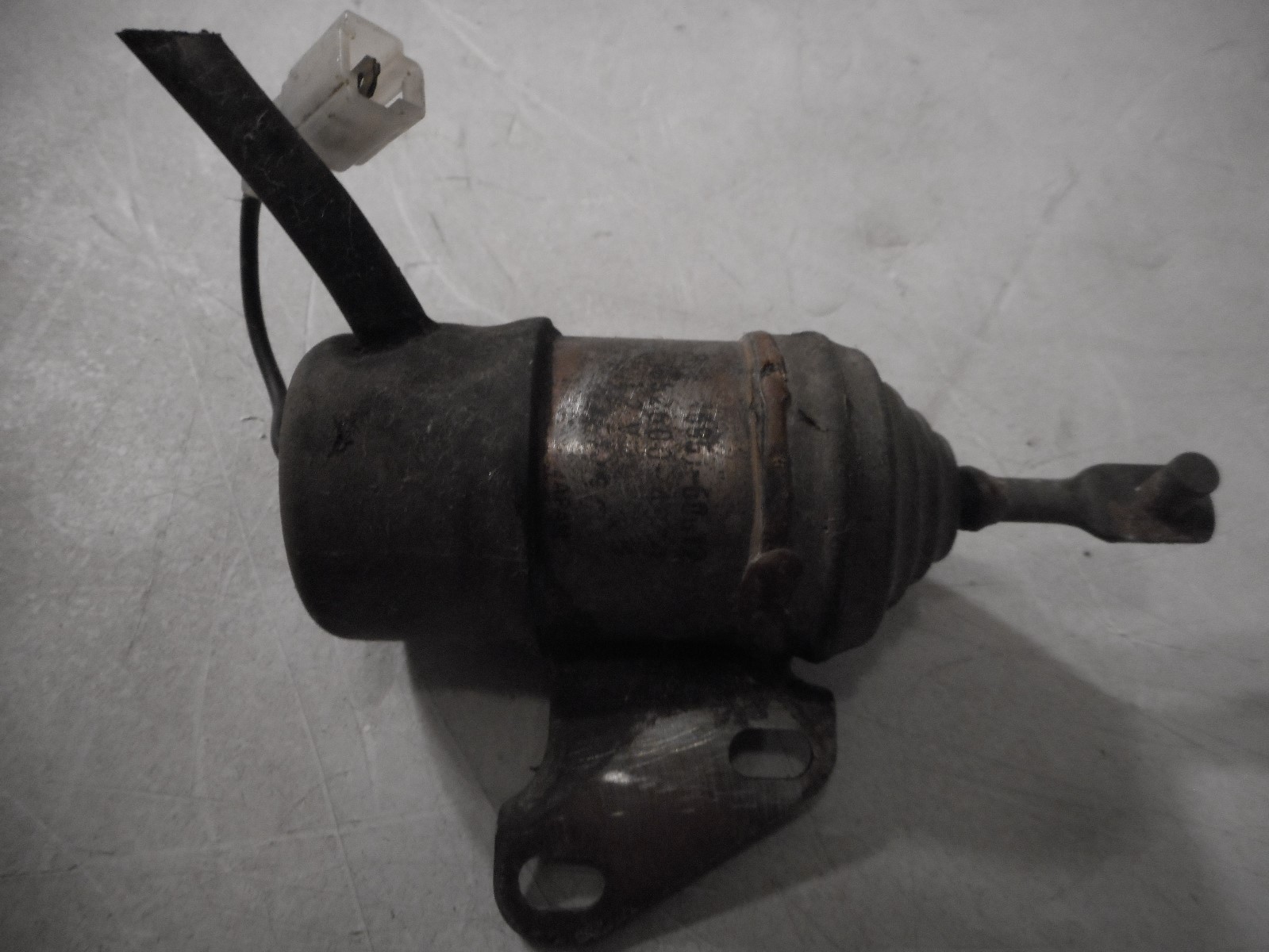 Kubota ZD21 D782E2 Fuel Shutoff Solenoid eBay