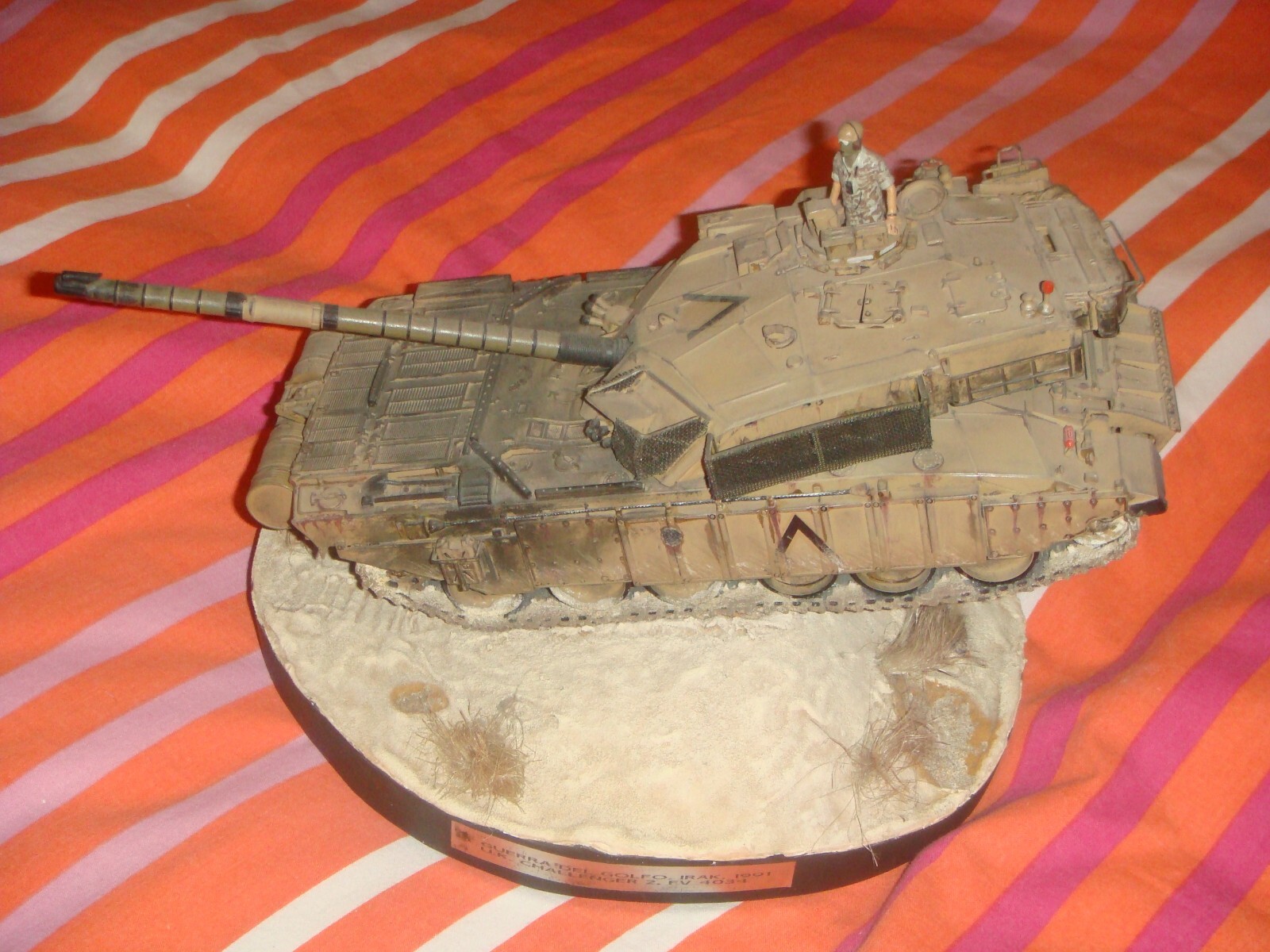 TANK MODEL 150 U.K. CHALLENGER 2. FV 4034 GULF WAR IRAQ 1991. eBay