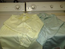 Offering 2 Vintage Mens Arrow Burma Kent 14-32 Green, Yellow Excellent Condition