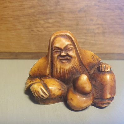 Vintage Japanese Hand Carved Resin 2'' Netsuke - Merchant - EUC