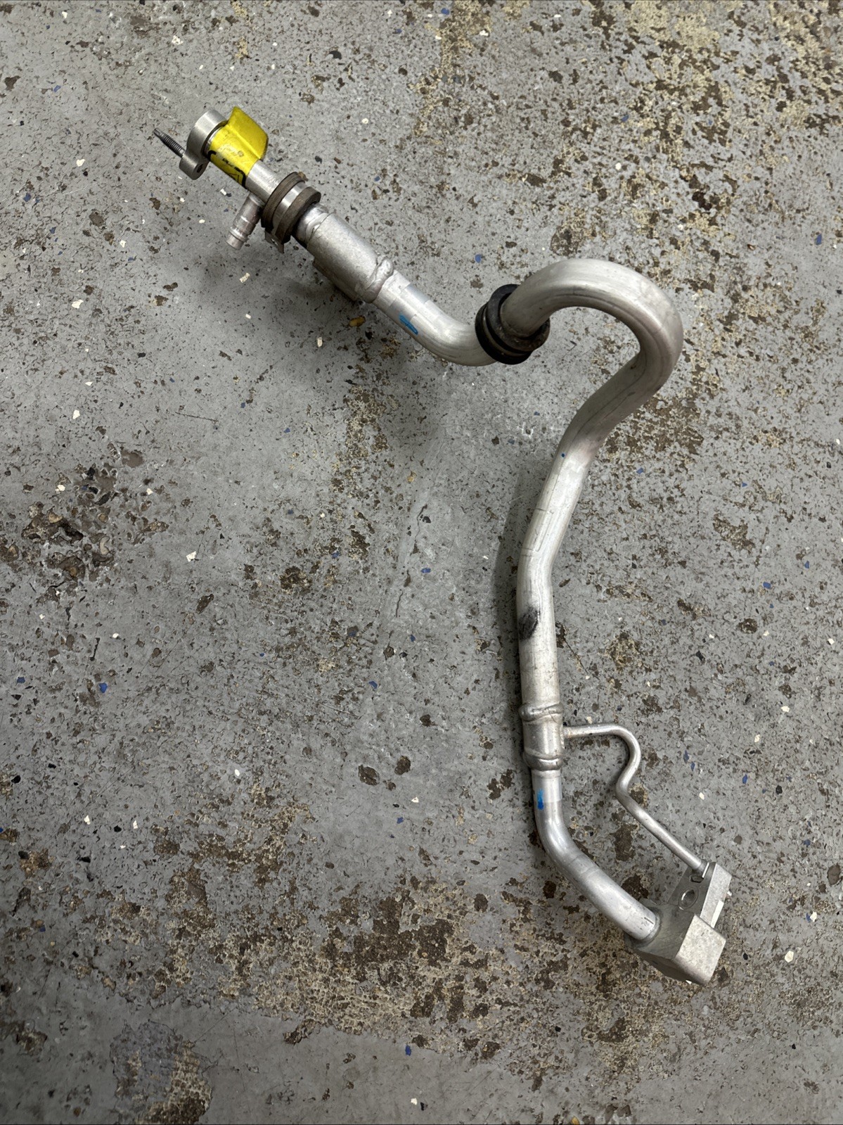 2017-21 MASERATI GHIBLI - A/C AIR CONDITION LINE PIPE TUBE 670033591 OEM