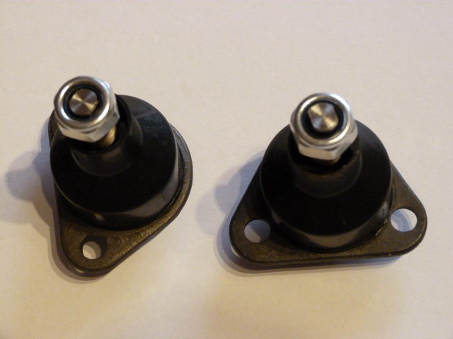 2 rotule de suspension originales Aixam Mega pour train avant de voiture sans permis