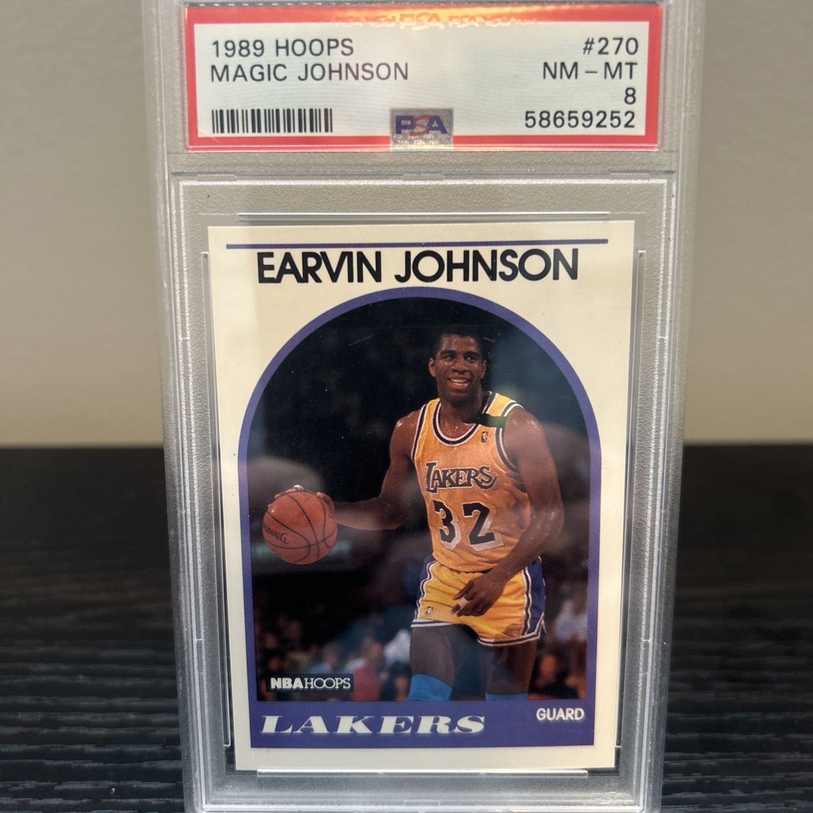 1989-90 NBA HOOPS Magic Johnson #270 PSA 8