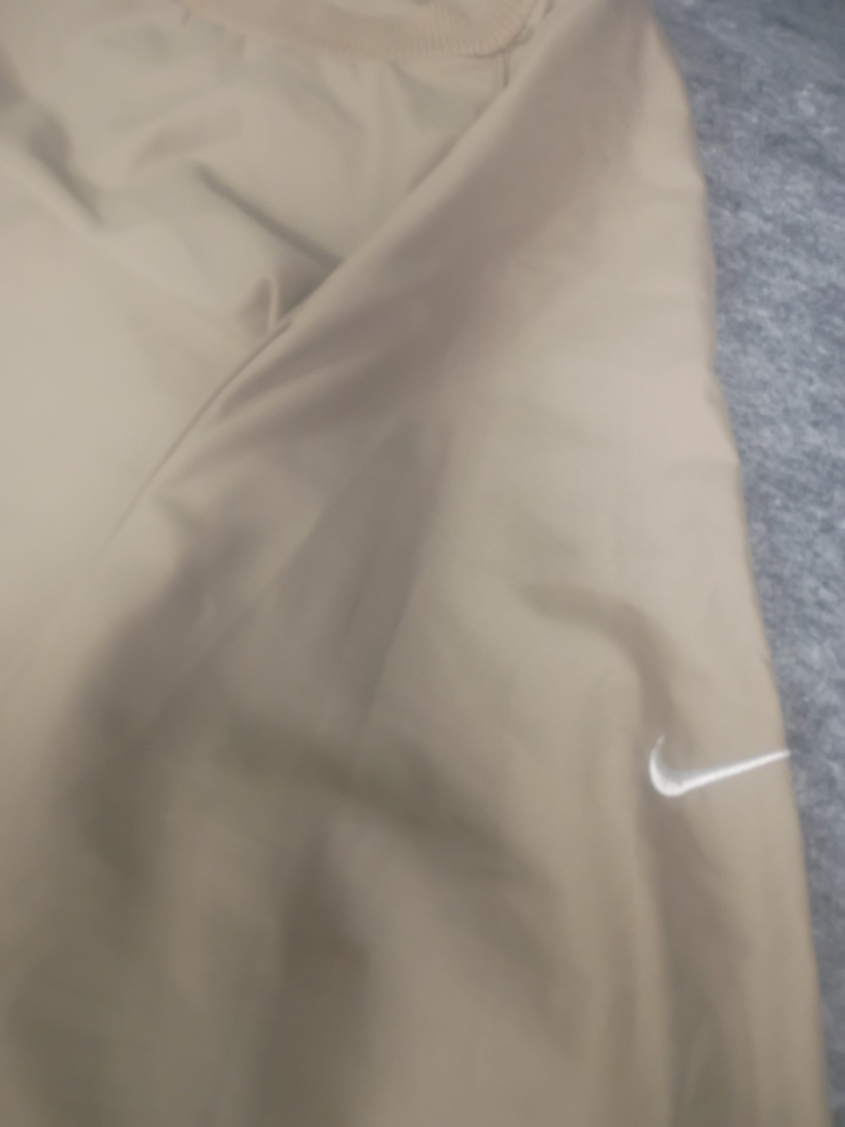 Nike Golf Pullover Windshirt Crewneck Beige Tan Men’s XL Lightweight