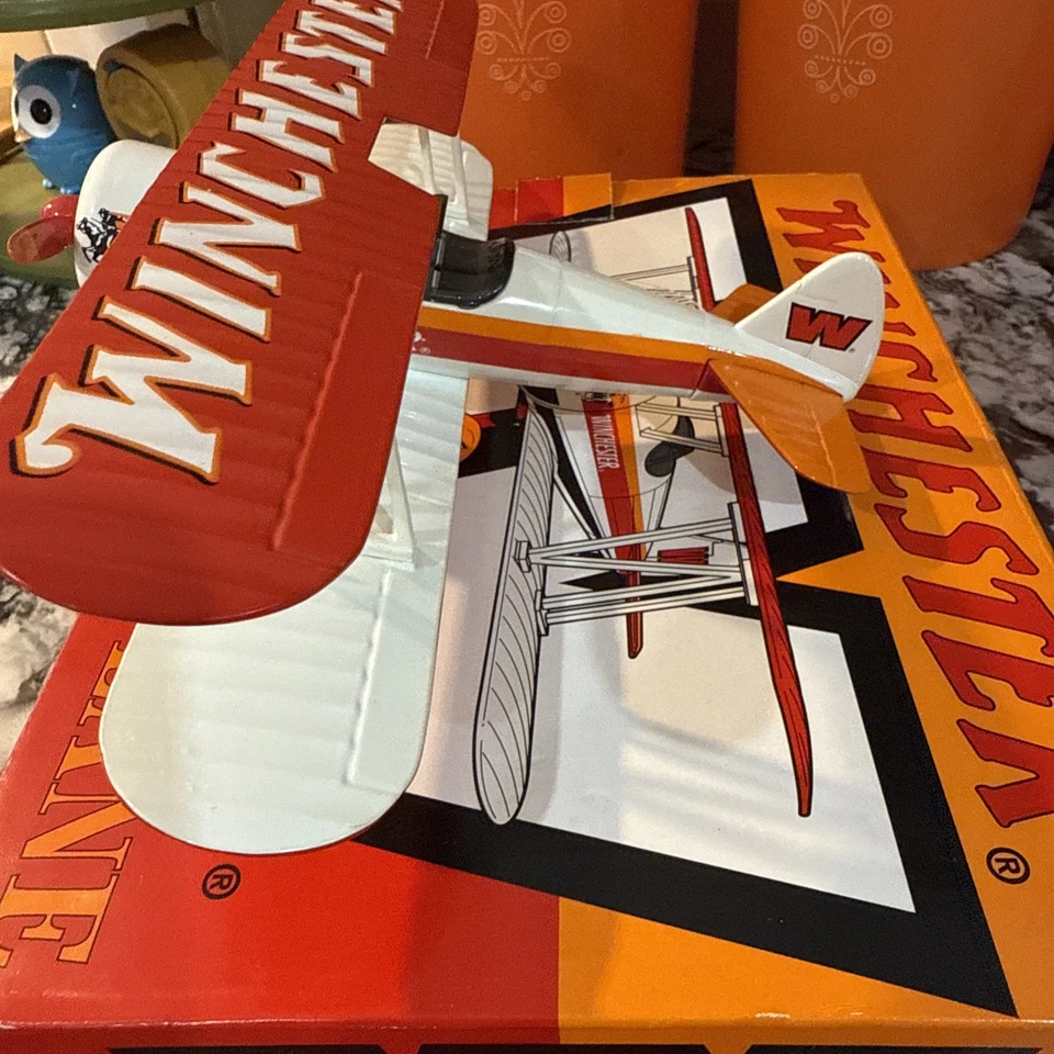Winchester Spearman Biplane Liberty Classics Die Cast Metal Edición Limitada Foto 3 de 4