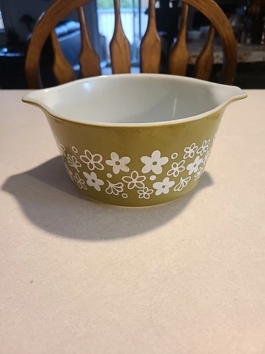 Vintage PYREX Crazy Daisy Spring Blossom Cinderella Bowl, 1 QT.