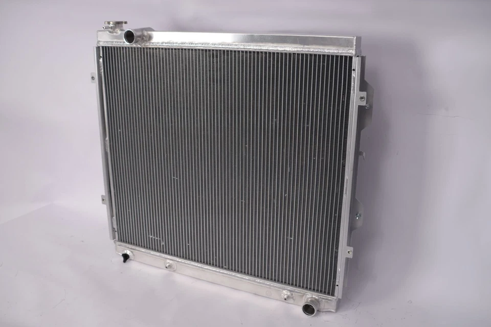 Aluminum Radiator For 2000-2006 2001 2004 2005 Toyota Tundra 4.7L DPI:2376 2ROWS - Изображение 4 из 4