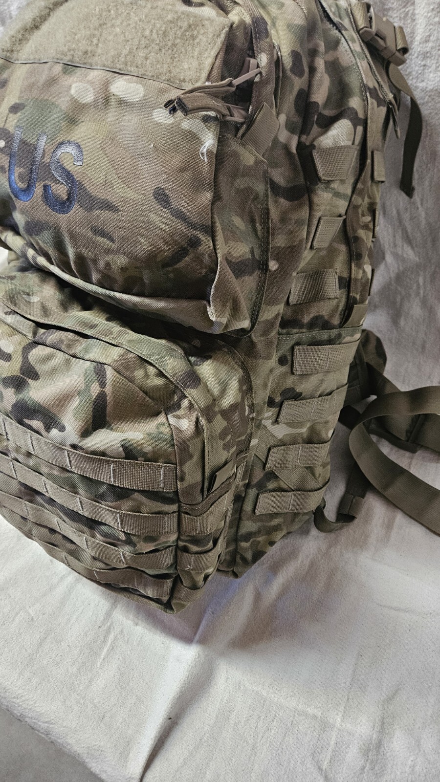 Medium Rucksack Backpack USGI MOLLE II Medium Rucksack OCP Ruck Backpack Complete Assembly