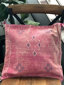 pink moroccan pillow