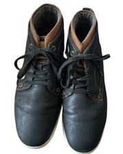 Top Sneaker Boots Size 