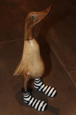 Laufente mit Stiefeln mattschw. gestreift Bambusente Bali Ente Bambus 35x10x15cm