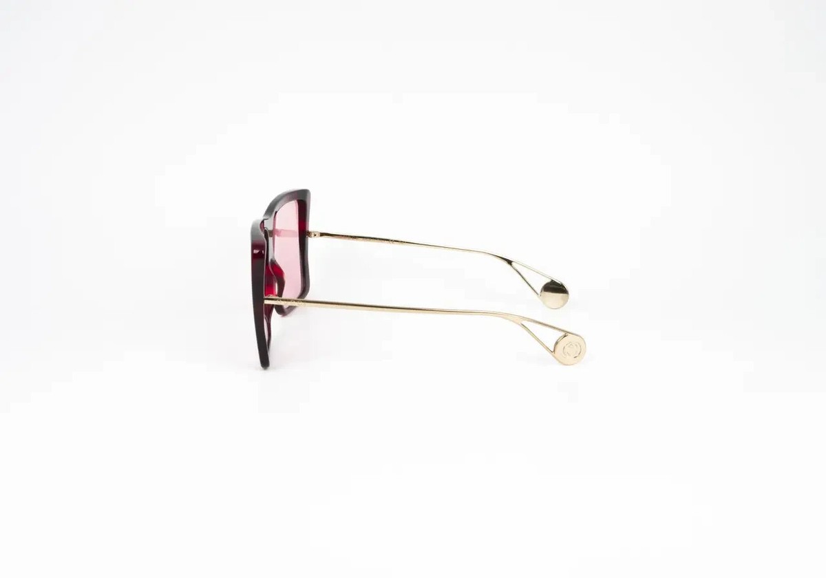 Gucci Women\'s Tortoiseshell Square Sunglasses with Purple Case The Gucci GG1578S is a cat-eye frame with timeless appeal  main image 3