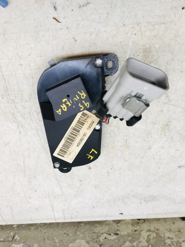 95 96 97 98 99 Buick Riviera perilla de control de clima para pasajeros  Foto 2 de 2