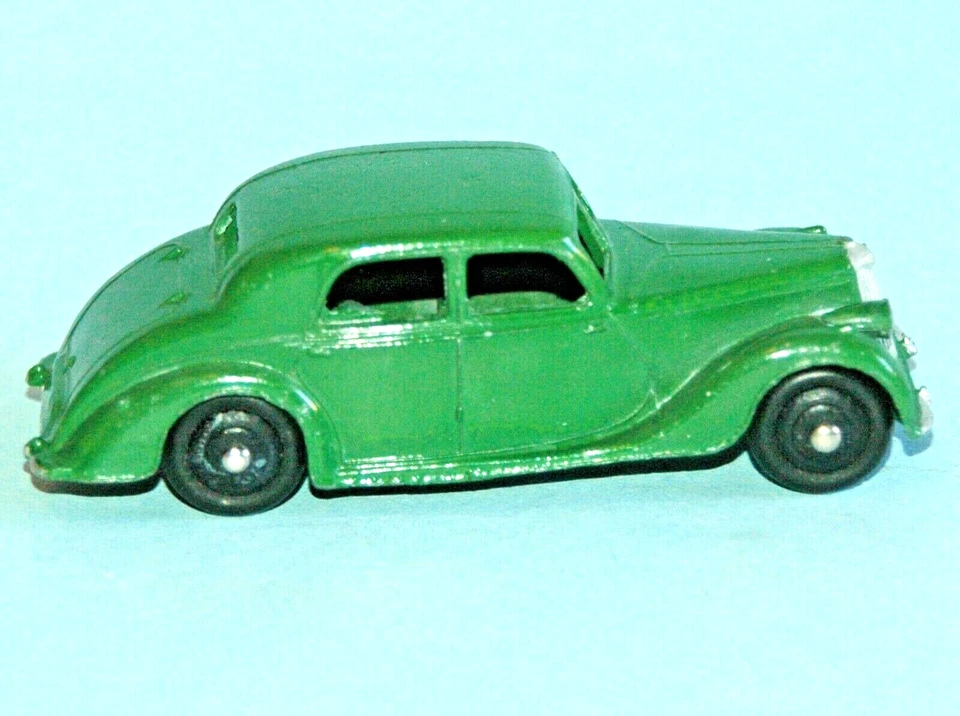 DINKY TOYS Meccano England original 1947 RILEY SALOON #40a verde escuro - Imagem 2 de 4