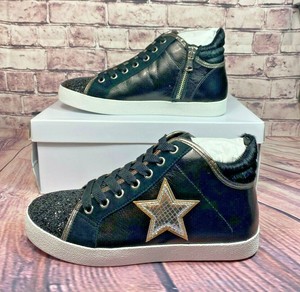 steve madden savior sneakers