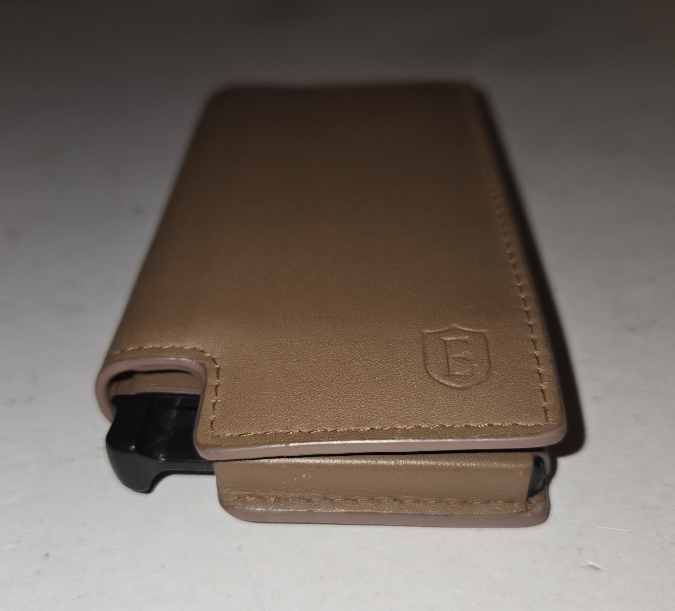 Ekster Parliament Wallet Cardholder Roma Cognac Color w/Ekster 8 in 1 Tool Card