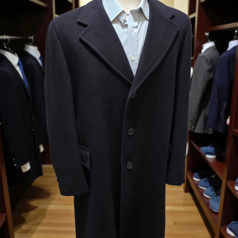 Vintage 1960s Navy Cashmere Overcoat 40L Wide Lapel Tailored - Image 4 of 4
