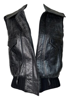 F/W 2002 Balenciaga by Nicolas Ghesquiere Runway Black F/W 2002 Balenciaga by Nicolas Ghesquiere Runway Black