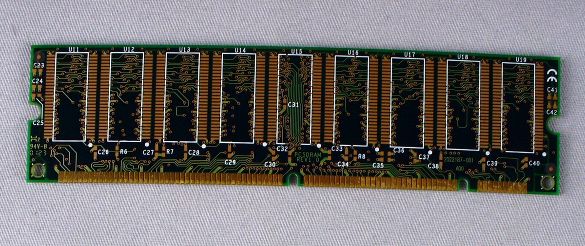 IBM DESKTOP RAM MEMORY DIMM 128MB SDR DIMM H 16ZHS STK