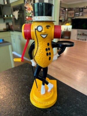 アンティーク雑貨 Mr. Peanut / Peanut butter maker s-l400.jpg