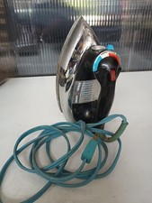 Vintage 1960's General Electric Steam Iron With Black Bakelite Handle H8F60T 