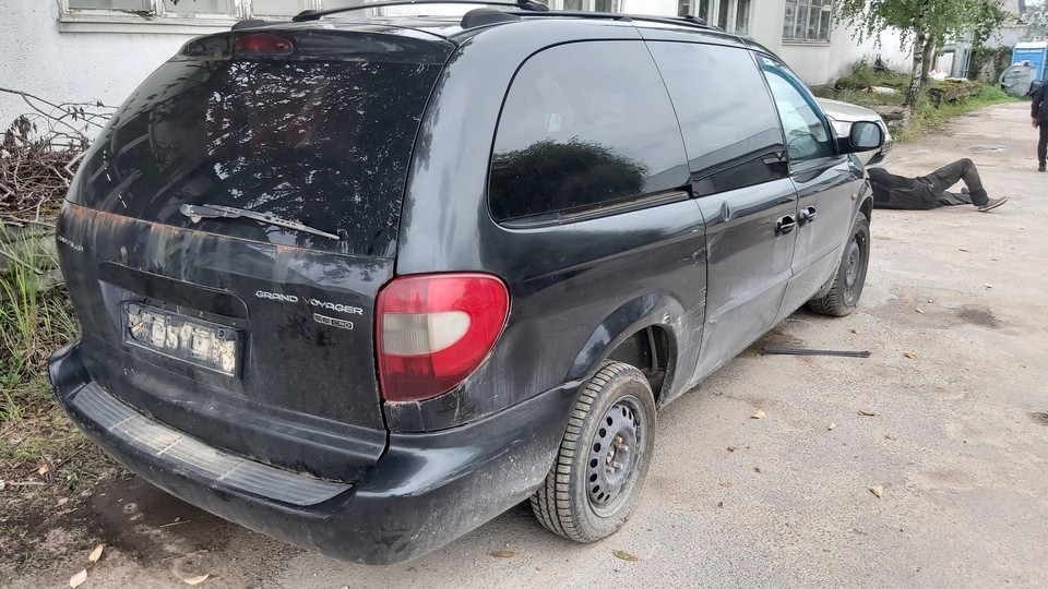 Chrysler Voyager 2003 Fuel Door Gas Cover Tank Cap (FUEL FILLER FL