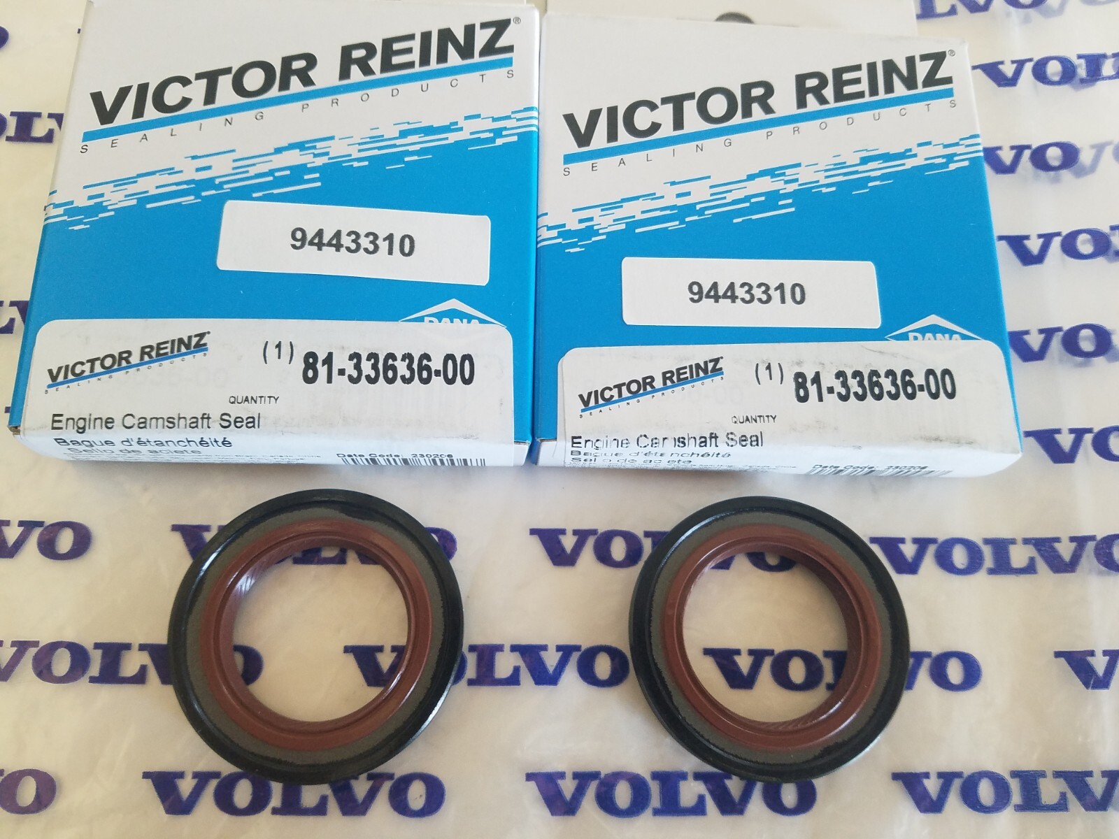 Volvo Rear Camshaft Seal (Set) 740 850 960 C70 S80 XC90