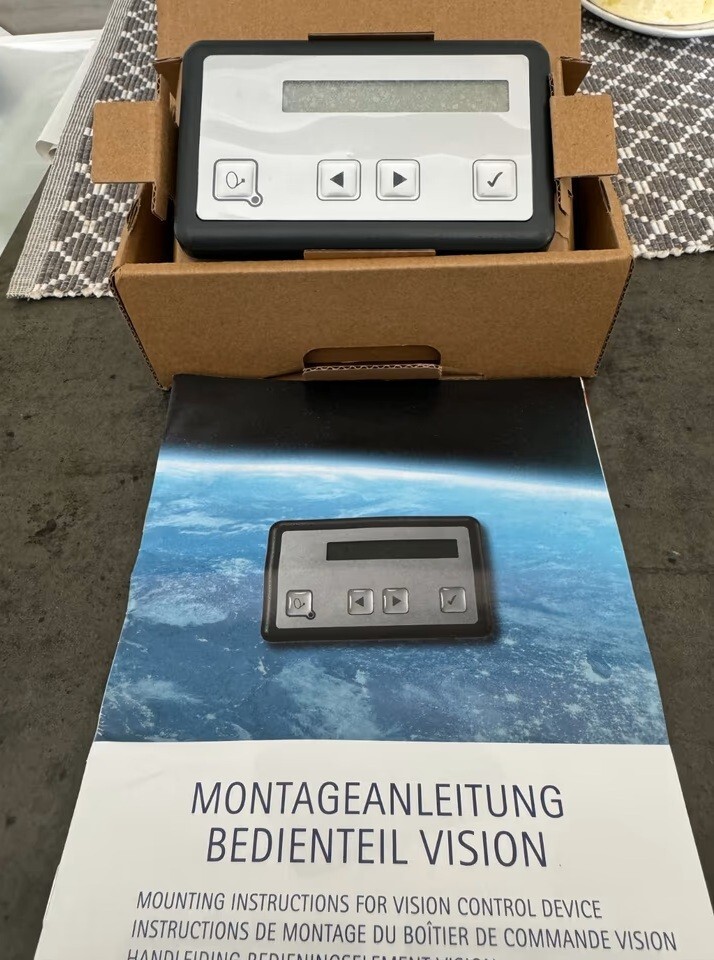 Oyster Neu Ten Haaft V5 BEDIENTEIL Display NP 269EUR | eBay.de