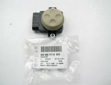 AUDI Q7 4L FRONT SEAT LUMBAR SUPPORT ADJUST SWITCH 8E0959777BSF3