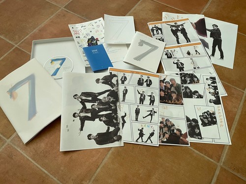 BTS Map Of The Soul 7 Version 01 02 03 CDs Sets x Three - Imagen 6 de 6