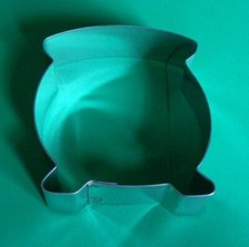New Tin St Patrick's Day Pot of Gold Cookie Cutter
