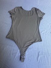 short sleeve scoop neck thong bodysuit Women's Beige