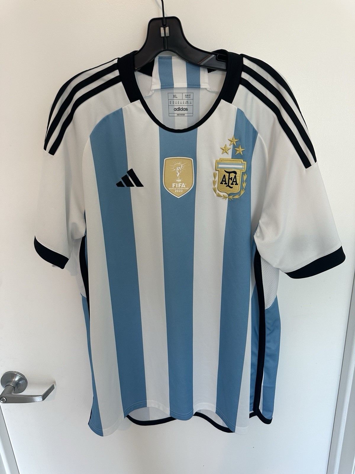 Argentina World Cup 2022 Champions Jersey Adidas XL Gold Badge Messi AFA Shirt