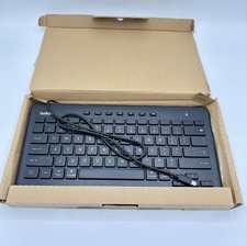 Belkin B2B115 Wired Keyboard for iPad Lightning Connector Open Box